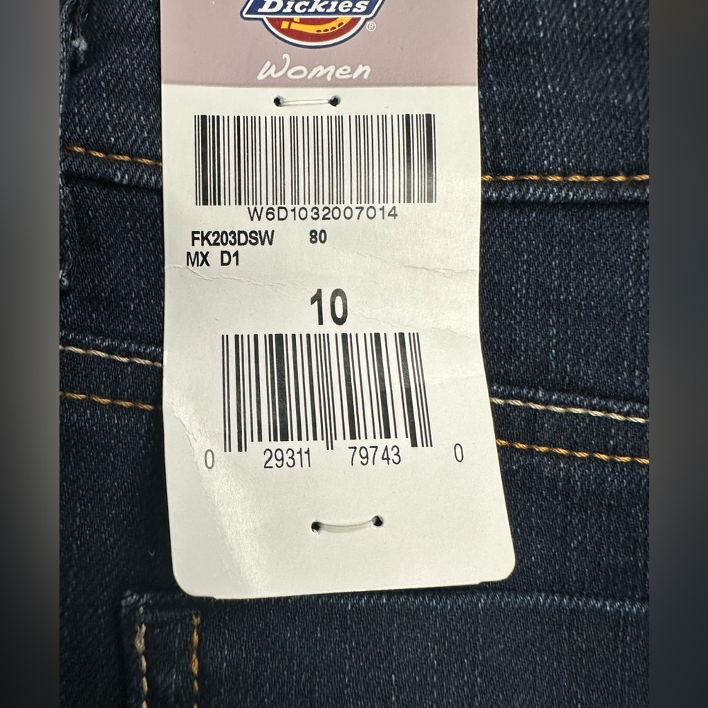 Dickies Women's Denim Skirt - Stonewashed Dark Blue New With Tags - Picture 2 of 3